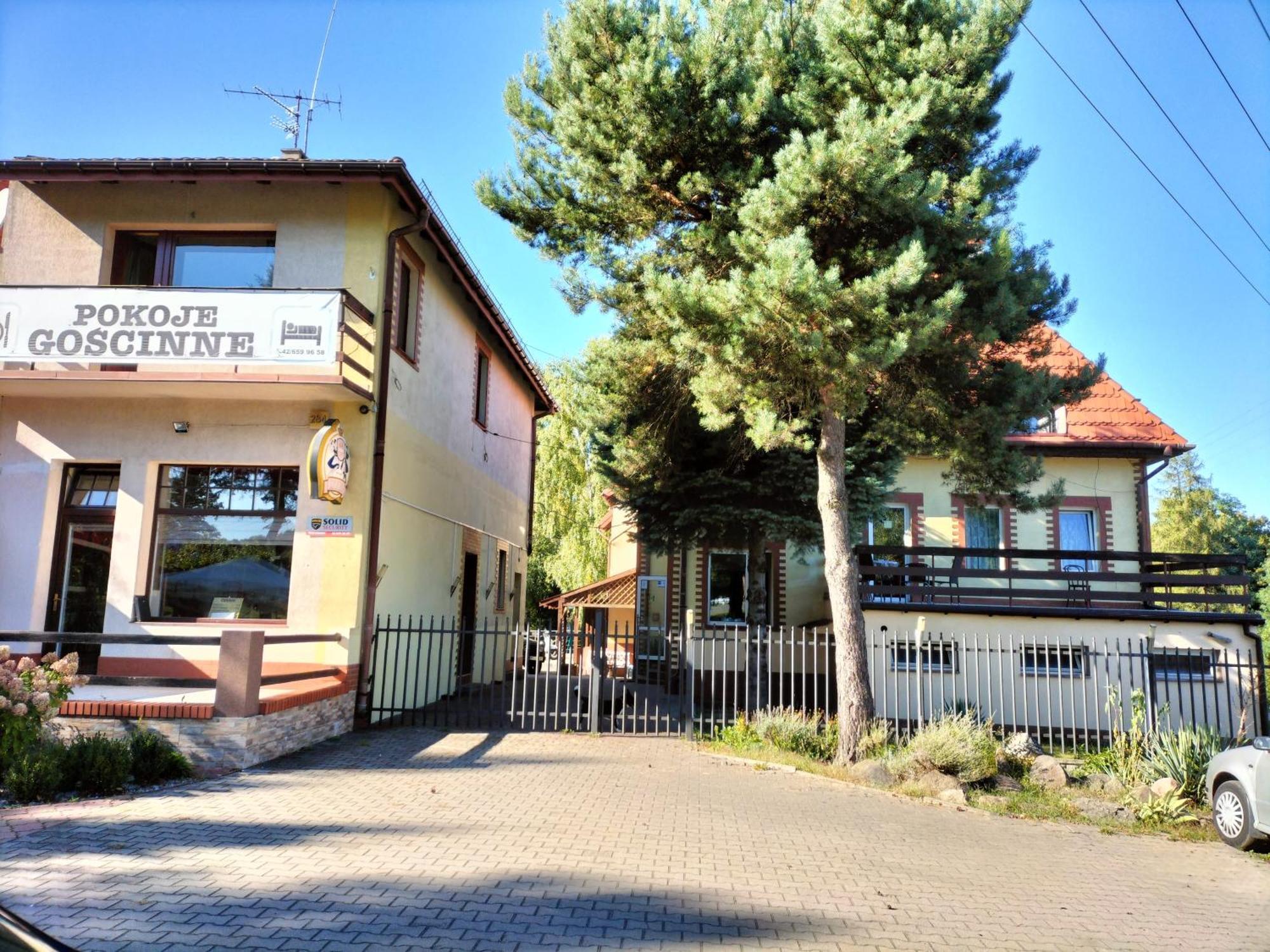 Gosciniec U Zawierki Лодзь Экстерьер фото